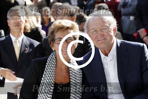 Amsterdam 22 september 2012
Koningin Beatrix opent het stedelijk museum in Amsterdam. Ook Prins Constantijn en Prinses Laurentien zijn aanwezig. Joop en Janine v d Ende
Peter Smulders bv