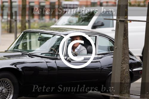 Amsterdam 1 oktober 2012
Jort Kelder met zijn jaguar e type.
Peter Smulders bv