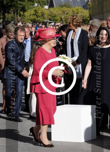 Amsterdam 22 september 2012
Koningin Beatrix opent het stedelijk museum in Amsterdam. Ook Prins Constantijn en Prinses Laurentien zijn aanwezig.
Peter Smulders bv