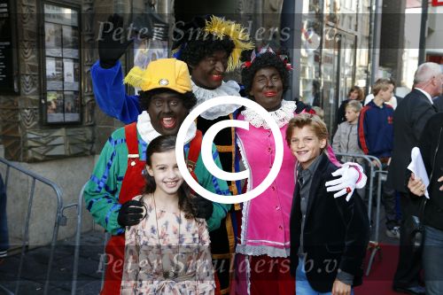 Amsterdam 20 september 2012
Premiere sinterklaas film in Tuschinski. Laura v Bussel en Julian Ras
Peter Smulders bv