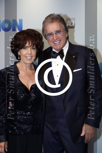 Rotterdam 15 oktober 2012
Premiere film marathon in pathe Rotterdam. Lee Towers met vrouw Laura
Peter Smulders bv