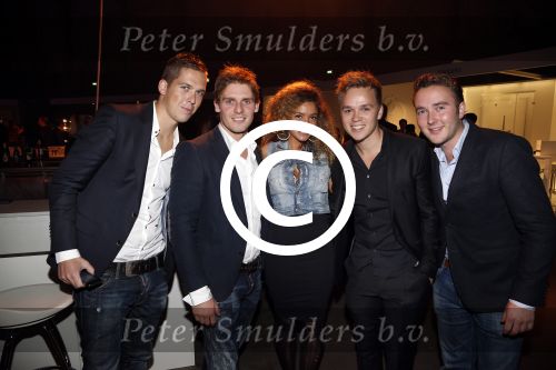 Amsterdam 13 oktober 2012
VIP avond LAF beurs bij westergasfabriek. Tim Koeman met vrienden en Fajah Lourens
Peter Smulders bv