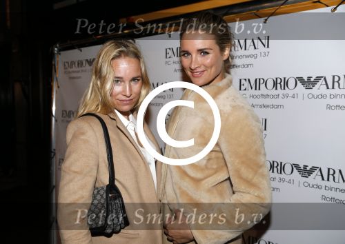Amsterdam 11 oktober 2012
15 jarig bestaan van de armani winkel op de pc hooftstraat. Lieke v Lexmond met zus Jetteke
Peter Smulders bv