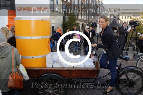 Utrecht 15 oktober 2012
Lieke v lexmond met bakfiets in cenrum Utrecht ivm aktie Post NL.
Peter Smulders bv