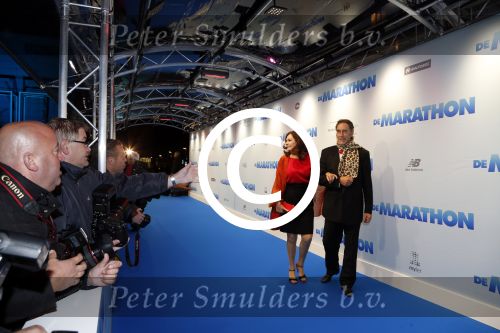 Rotterdam 15 oktober 2012
Premiere film marathon in pathe Rotterdam. Liz Snoiijnk met vriend
Peter Smulders bv