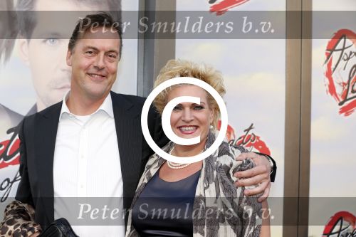 Amsterdam 7 oktober 2012
Premiere Aspects of love in het nieuwe de la mar. Marjolein Touw met nieuwe vriend
Peter Smulders bv
