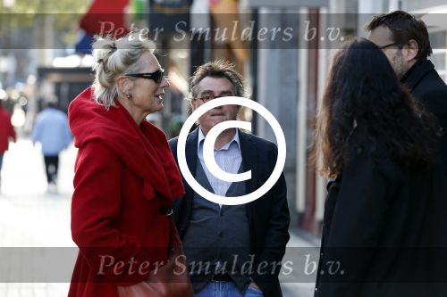 Amsterdam 20 september 2012
Premiere sinterklaas film in Tuschinski. Michel Kerbos met vrouw
Peter Smulders bv