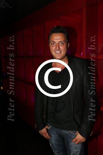 Amsterdam 17 september 2012
Presentatie cd YES R in de little buddha bar. Mick harren
Peter Smulders bv