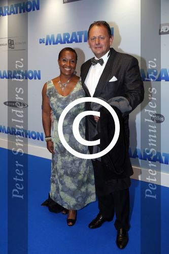 Rotterdam 15 oktober 2012
Premiere film marathon in pathe Rotterdam. Nelli Cooman met man
Peter Smulders bv