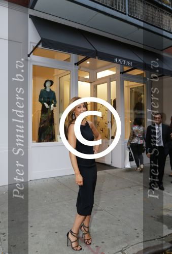 New York 18 oktober 2012
Olcay Gulsen opent haar eerste supertrash winkel in New York in de wijk Soho.
Peter Smulders bv