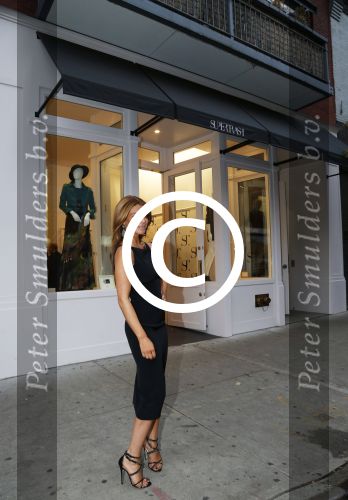 New York 18 oktober 2012
Olcay Gulsen opent haar eerste supertrash winkel in New York in de wijk Soho.
Peter Smulders bv
