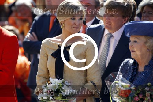 Rhenen en Veenedaal 30 april 2012
Koninginnedag met daarbij aanwezig koningin Beatrix Prins Willem Alexander Prinses Maxima Prins Constantijn Prinses Laurentien Prinses Margrite Prins Maurits Prinses Marilene Prins Bernhard Prinses Annette Prins Pieter Christiaan Prins Floris Prinses Aimee en Pieter v Vollenhoven.
Peter Smulders bv