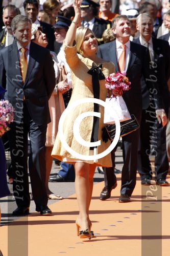 Rhenen en Veenedaal 30 april 2012
Koninginnedag met daarbij aanwezig koningin Beatrix Prins Willem Alexander Prinses Maxima Prins Constantijn Prinses Laurentien Prinses Margrite Prins Maurits Prinses Marilene Prins Bernhard Prinses Annette Prins Pieter Christiaan Prins Floris Prinses Aimee en Pieter v Vollenhoven.
Peter Smulders bv