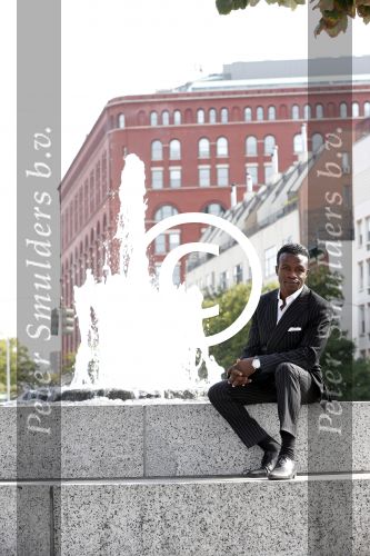 New York 17 oktober 2012
Guido den Aantrekker interviewt Regilio Tuur thuis in New York in zijn appartement.
Peter Smulders bv