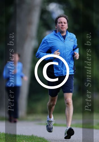Amsterdam 10 oktober 2012
Robert Leroy aan het hardlopen bij het amsterdamse bos en bosbaan.
Peter Smulders bv