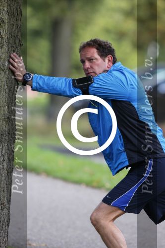 Amsterdam 10 oktober 2012
Robert Leroy aan het hardlopen bij het amsterdamse bos en bosbaan.
Peter Smulders bv