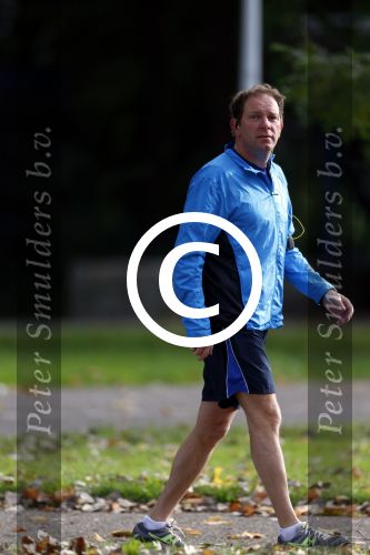 Amsterdam 10 oktober 2012
Robert Leroy aan het hardlopen bij het amsterdamse bos en bosbaan.
Peter Smulders bv