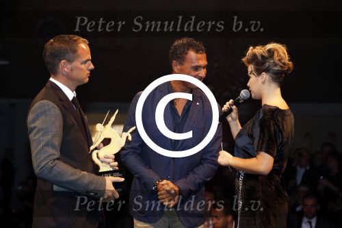 Amsterdam 13 oktober 2012
VIP avond LAF beurs bij westergasfabriek. Ruud Gullit met Victoria Koblenko en Frank de Boer
Peter Smulders bv