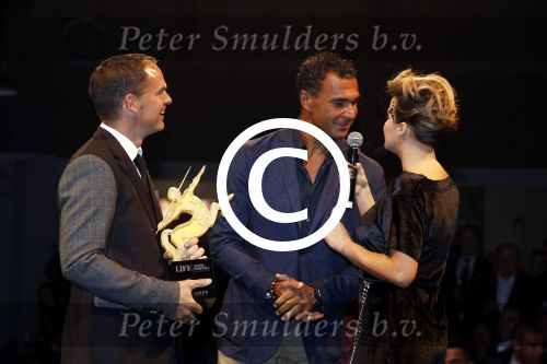 Amsterdam 13 oktober 2012
VIP avond LAF beurs bij westergasfabriek. Ruud Gullit met Victoria Koblenko en Frank de Boer
Peter Smulders bv