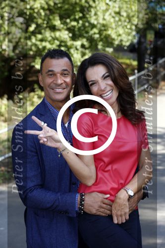 New York 18 oktober 2012
Ruud Gullit met zijn nieuwe vriendin Maggie Jimenez in Central Park.
Peter Smulders bv