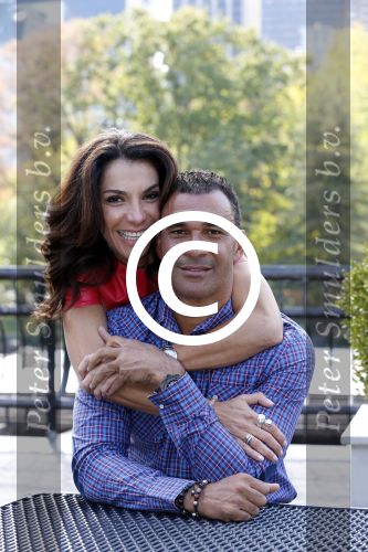 New York 18 oktober 2012
Ruud Gullit met zijn nieuwe vriendin Maggie Jimenez in Central Park.
Peter Smulders bv