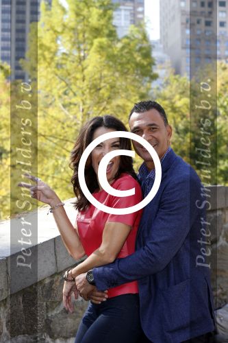 New York 18 oktober 2012
Ruud Gullit met zijn nieuwe vriendin Maggie Jimenez in Central Park.
Peter Smulders bv