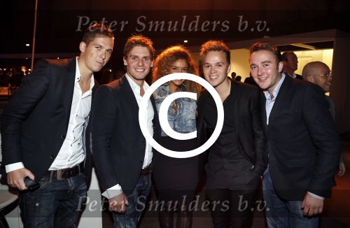 Amsterdam 13 oktober 2012
VIP avond LAF beurs bij westergasfabriek. Tim Koeman met vrienden en Fajah Lourens
Peter Smulders bv