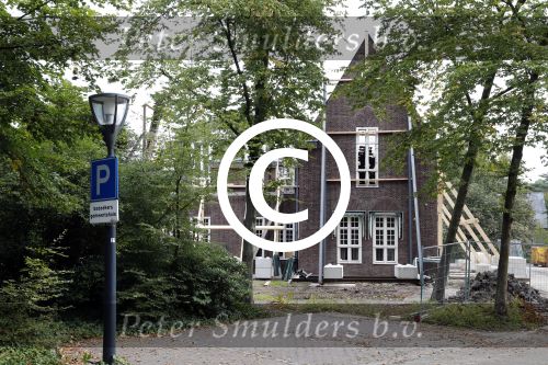 Waalre 23 september 2012
Het gemeentehuis van Waalre waar aanslag op gepleegd is.
Peter Smulders bv