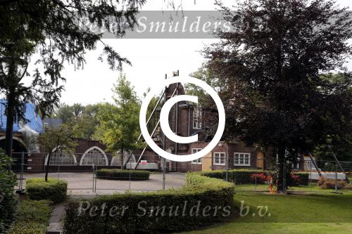 Waalre 23 september 2012
Het gemeentehuis van Waalre waar aanslag op gepleegd is.
Peter Smulders bv