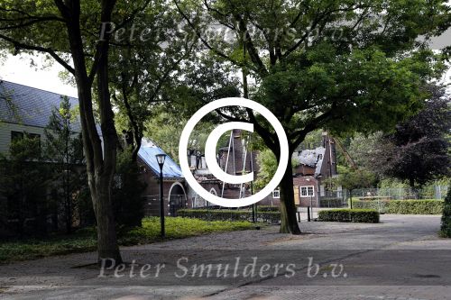 Waalre 23 september 2012
Het gemeentehuis van Waalre waar aanslag op gepleegd is.
Peter Smulders bv