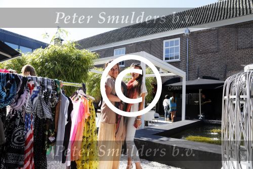 Naarden 9 september 2012
Xandra en haar dochter Holly Brood.
Peter Smulders bv