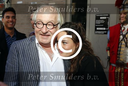 Amsterdam 7 oktober 2012
Premiere Asterix & Obelix in Pathe de munt. Youp van t Hek met dochter
Peter Smulders bv