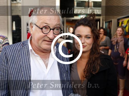 Amsterdam 7 oktober 2012
Premiere Asterix & Obelix in Pathe de munt. Youp van t Hek met dochter
Peter Smulders bv