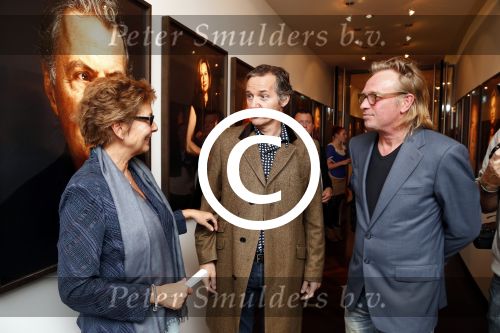 Amsterdam 24 september 2012
Presentatie portretfoto\'s in nieuwe de la mar gemaakt door Koos Breukel in opdracht van Janine v d Ende.
Peter Smulders bv