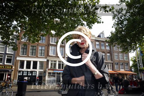 Amsterdam 21 september 2013
Gouden eeuw award bij cafe de Waag.
Anneke Gronloh met manger Bart