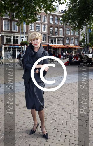 Amsterdam 21 september 2013
Gouden eeuw award bij cafe de Waag.
Anneke Gronloh met manger Bart