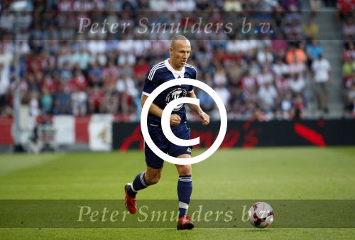 Eindhoven, 19 juli 2013
Afscheidswedstrijd van Mark v Bommel in het psv stadion. 
Arjen Robben
Peter Smulders bv