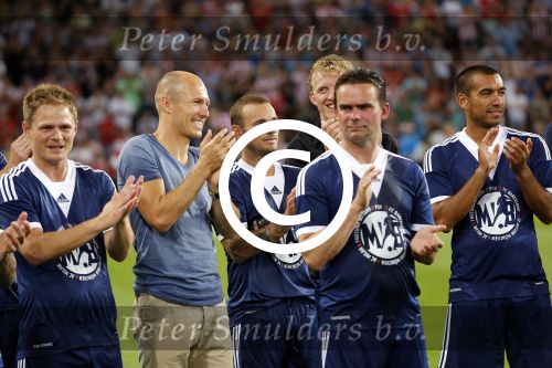 Eindhoven, 19 juli 2013
Afscheidswedstrijd van Mark v Bommel in het psv stadion. 
Arjen Robben
Peter Smulders bv