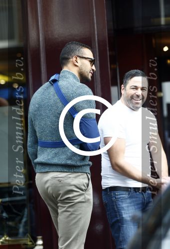 Amsterdam 21 september 2013
Badr hari met arm in Mitella