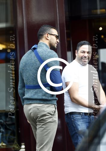 Amsterdam 21 september 2013
Badr hari met arm in Mitella