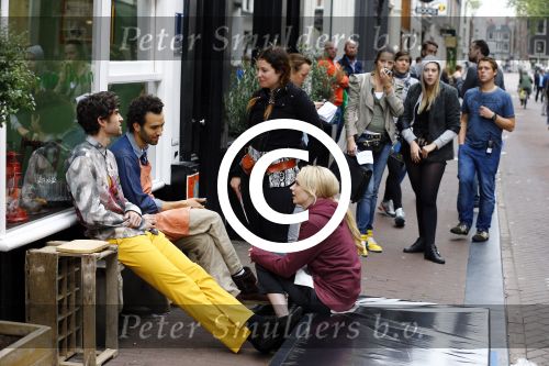 Amsterdam 8 oktober 2013
Opnames hartenstraat onder regie van Sanne Vogel met op de set Marwan Kenzami Benja Bruining Bracha v Doesburgh  Gigi ravelli en ...