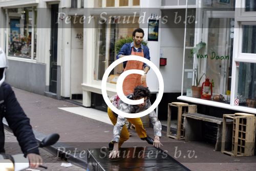 Amsterdam 8 oktober 2013
Opnames hartenstraat onder regie van Sanne Vogel met op de set Marwan Kenzami Benja Bruining Bracha v Doesburgh  Gigi ravelli en ...