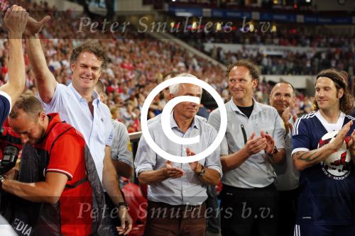 Eindhoven, 19 juli 2013
Afscheidswedstrijd van Mark v Bommel in het psv stadion. 
Bert  v Marwijk
Peter Smulders bv