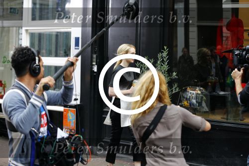 Amsterdam 8 oktober 2013
Opnames hartenstraat onder regie van Sanne Vogel met op de set Marwan Kenzami Benja Bruining Bracha v Doesburgh  Gigi ravelli en ...