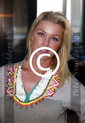 Amsterdam 16 september 2013
Modeshow Jos v Raak in het conservatorium Hotel.
Bridget Maasland met ouders