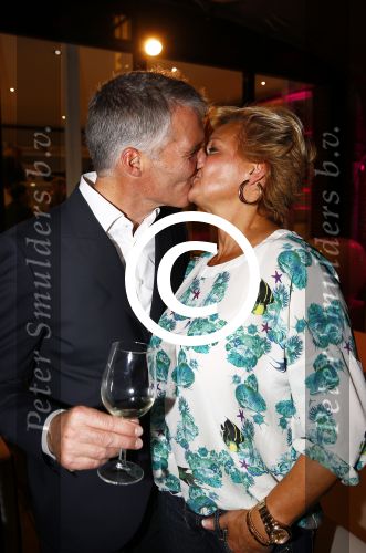Naarden 23 september 2013
20 jarig bestaan van het Arsenaal van jan en Monique des Bouvrie.
Caroline Tensen met verloofde Ernst jan Smids
