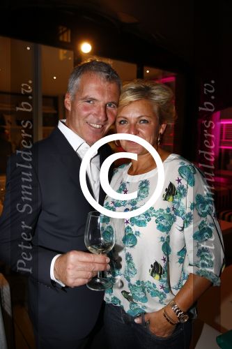 Naarden 23 september 2013
20 jarig bestaan van het Arsenaal van jan en Monique des Bouvrie.
Caroline Tensen met verloofde Ernst jan Smids