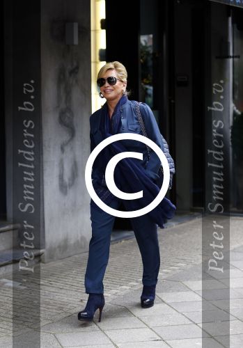 Amsterdam 24 september 2013
Connie Breukhoven op weg naar juwelier Bodes en Bode