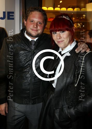 Amsterdam 14 oktober 2013
Premiere Feuten in Tuschinski. Coosje Smid met vriend