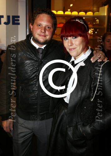 Amsterdam 14 oktober 2013
Premiere Feuten in Tuschinski. Coosje Smid met vriend